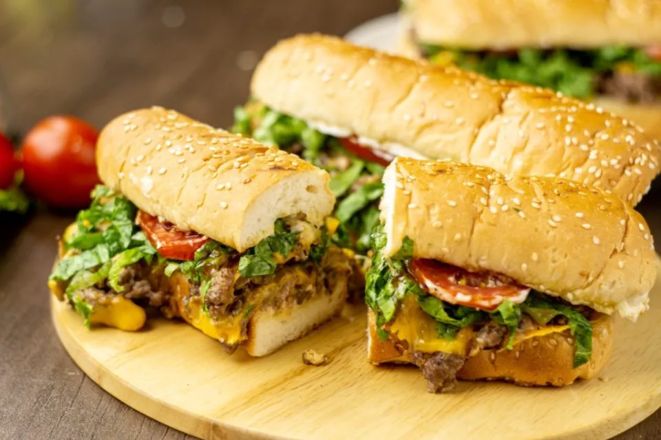 Best Chopped Cheese Recipe (Easy & Delicious)