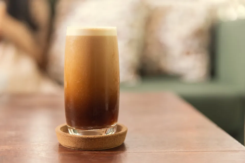 What Are the Differences Between Nitro Cold Brew & Cold Brew