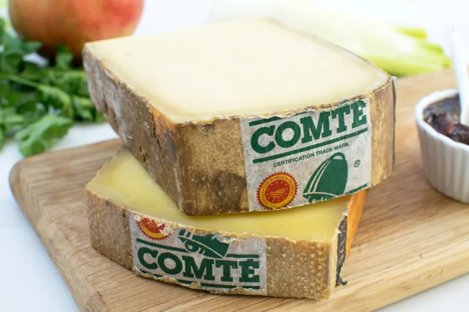 What Is Comté Cheese (The Ultimate Guide)